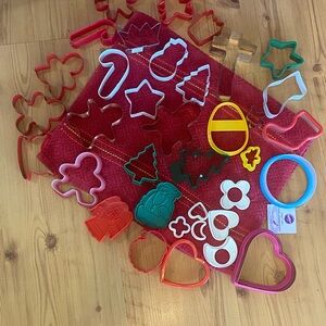 Wilton Cookie Cutter Set